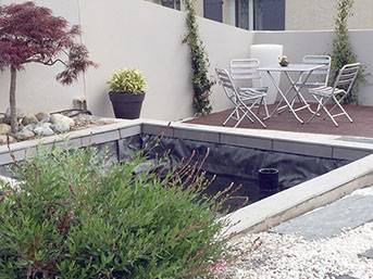 Réalisation d'un bassin contemporain avec une Bâche EPDM